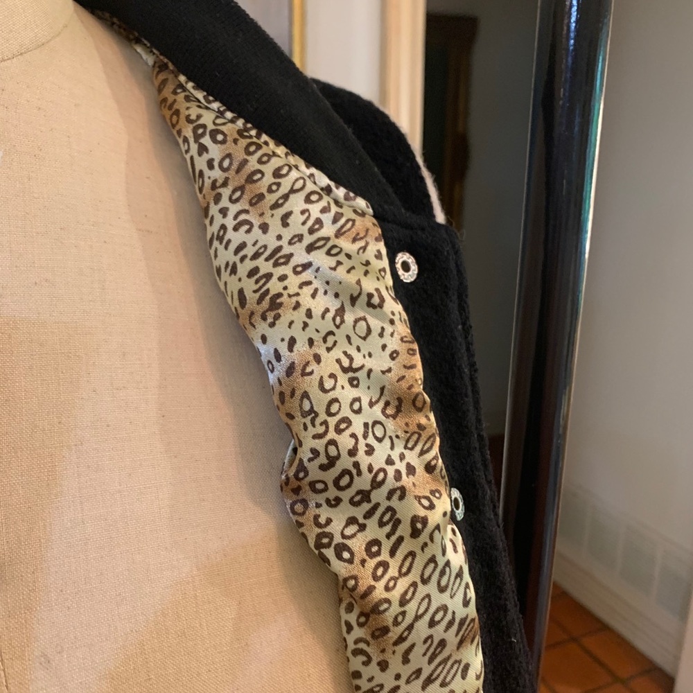 Jacket - Picture 4 of 4